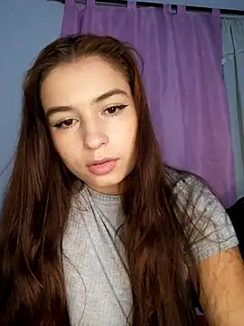 Snapshot of walker_leah88 chatting on 11-05-25, 01:27 walker leah88 online show from 11-05-25, 01:27