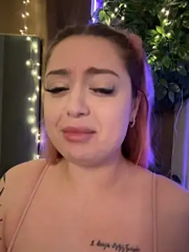 KellyMoors online show from 03-06-26, 01:57