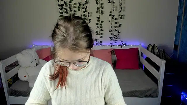 shy elina01 online show from 10-20-25, 10:27