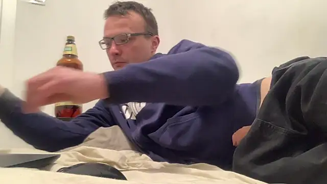 viktor1992-1-1 online show from 02-14-26, 09:55