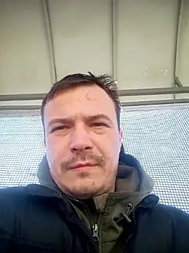 viktor1992-1-1 online show from 03-04-26, 09:59