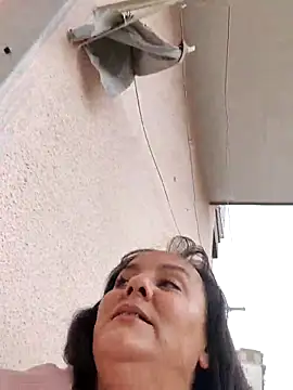 Snapshot of pasajuis chatting on 10-17-25, 01:25 pasajuis online show from 10-17-25, 01:25