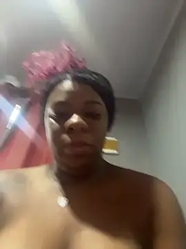 Priihmedeiros online show from 12-21-25, 09:27