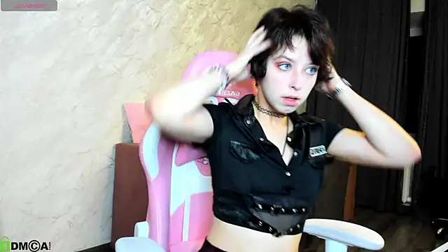 Sara Frayer online show from 10-23-25, 12:54