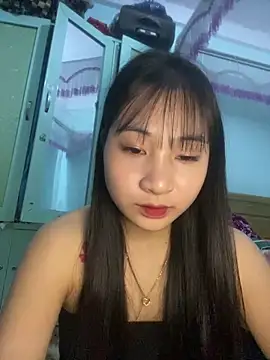 banlinh004 online show from 02-25-26, 04:05