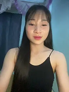 Snapshot of banlinh004 chatting on 06-04-26, 02:34 banlinh004 online show from 06-04-26, 02:34