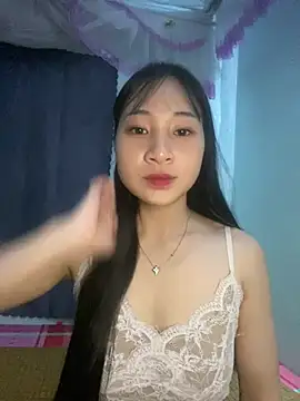 banlinh004 online show from 07-24-26, 02:37