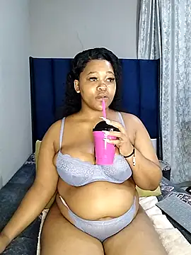 SweetJuicyPussy97 online show from 02-18-26, 01:23