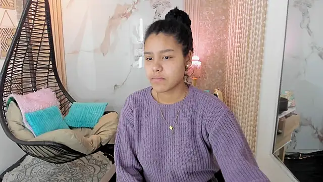 AriaVega online show from 04-20-26, 01:03