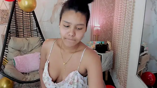 AriaVega online show from 04-23-26, 12:40