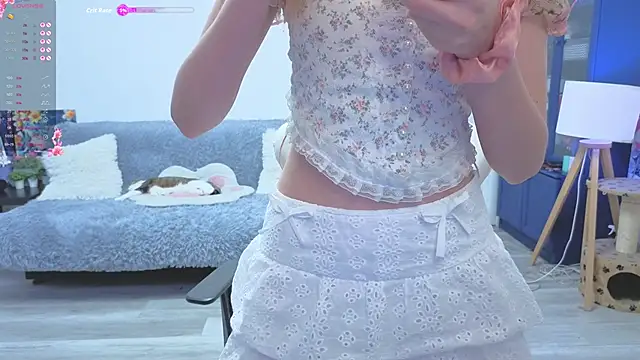 xAlisontiny online show from 12-01-25, 10:59