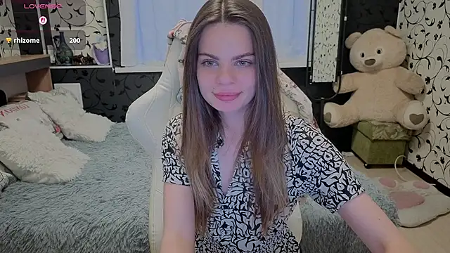 xAlisontiny online show from 06-14-26, 02:24