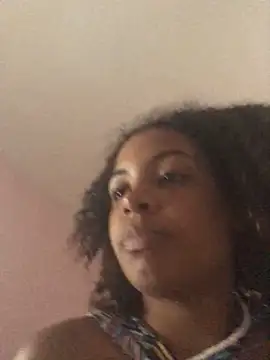 Snapshot of Lorennapires chatting on 11-02-25, 07:49 Lorennapires online show from 11-02-25, 07:49