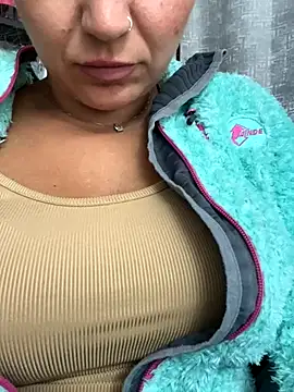 Daiana Andra online show from 10-03-25, 08:44