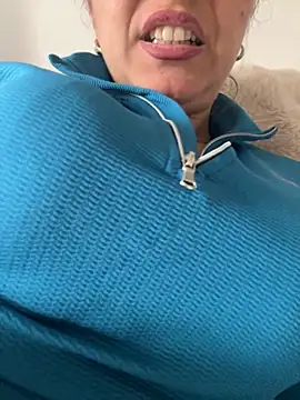 Daiana Andra online show from 10-21-25, 11:55