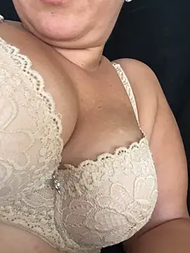 Daiana Andra online show from 11-09-25, 01:42