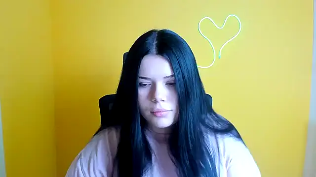 Mona Esty online show from 10-18-25, 05:25