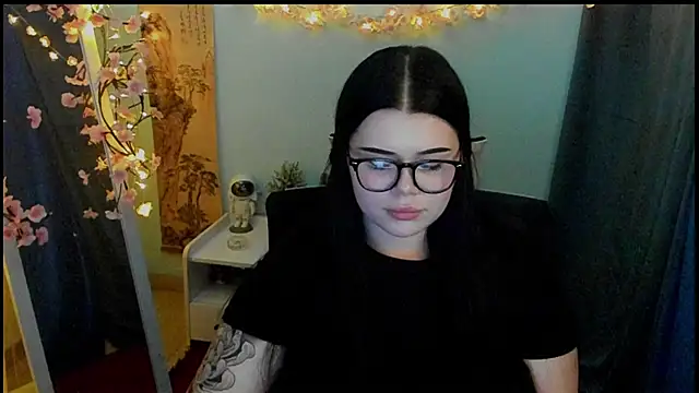 Mona Esty online show from 02-24-26, 08:45