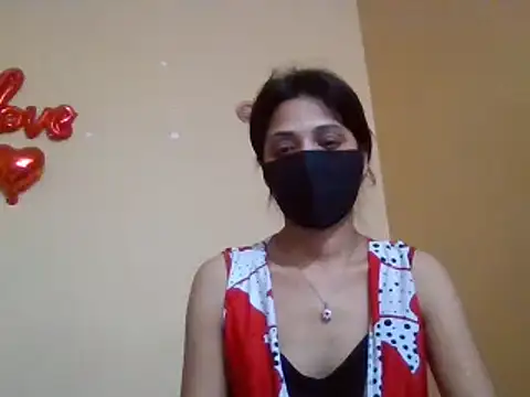 Snapshot of swethareddyy9119 chatting on 10-18-25, 11:11 swethareddyy9119 online show from 10-18-25, 11:11