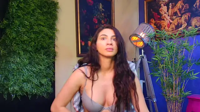 nicolepalmer online show from 10-17-25, 11:02