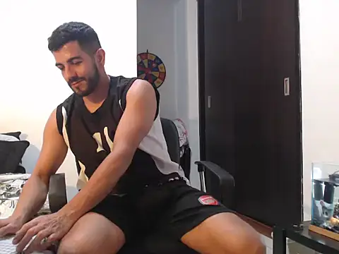 Snapshot of Jcolbi chatting on 03-26-26, 03:01 Jcolbi online show from 03-26-26, 03:01