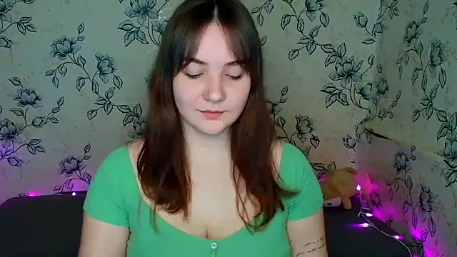 OliviaMontgommery online show from 04-25-26, 11:57