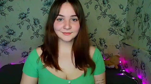 OliviaMontgommery online show from 04-25-26, 02:25