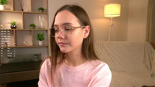 SweetSaraPie online show from 12-22-25, 07:33