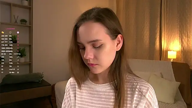 SweetSaraPie online show from 03-26-26, 06:02