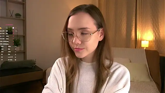 SweetSaraPie online show from 04-11-26, 06:12