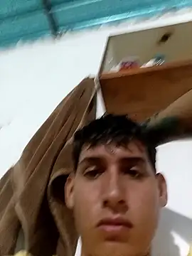 Snapshot of Luisneljc chatting on 01-09-26, 02:20 Luisneljc online show from 01-09-26, 02:20