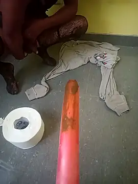 Snapshot of Canelasexo82 chatting on 03-16-26, 06:12 Canelasexo82 online show from 03-16-26, 06:12