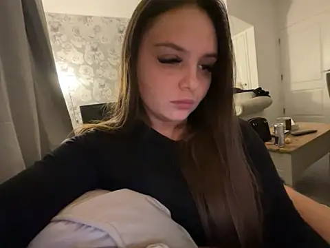 EllaStarrxxx online show from 11-03-25, 12:13