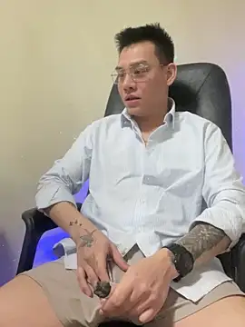 latava online show from 12-14-25, 07:07