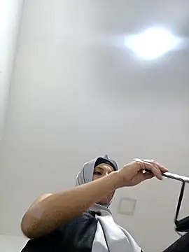 Aafsha  online show from 11-28-25, 03:58