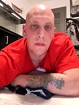 Snapshot of Kobradera1984 chatting on 11-18-25, 11:15 Kobradera1984 online show from 11-18-25, 11:15