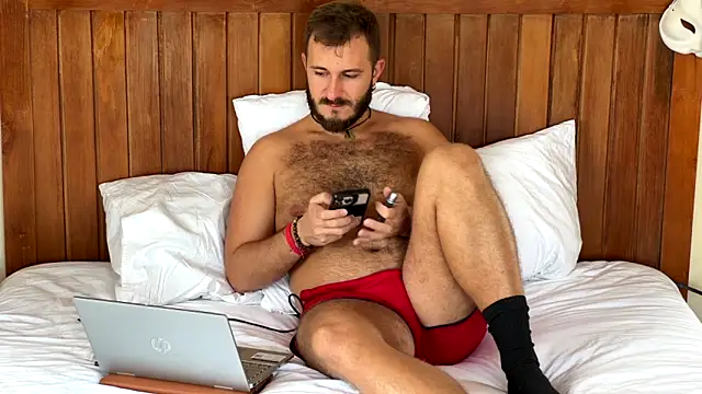 Snapshot of mrmaxiy chatting on 06-02-26, 02:13 mrmaxiy online show from 06-02-26, 02:13