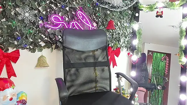 Samanta Ortiz online show from 12-19-25, 07:21