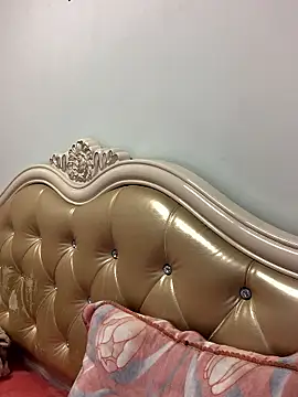 Mile-m online show from 01-10-26, 08:49