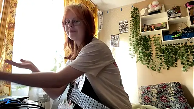 AnitaVanruiten online show from 10-04-25, 10:24