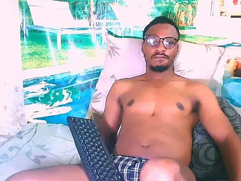 EbonyTiger69 online show from 12-18-25, 05:30