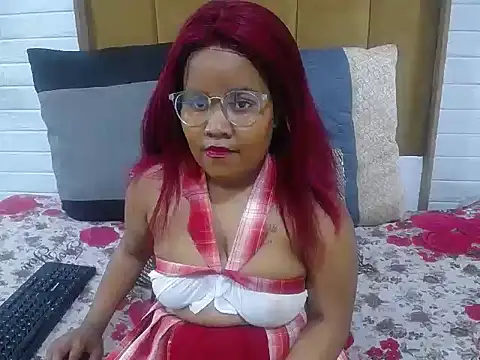 ChubbyMigetxx online show from 10-10-25, 06:12