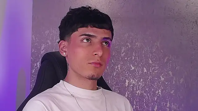 MateoMitchell online show from 12-03-25, 05:04