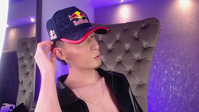 MateoMitchell online show from 03-25-26, 04:51