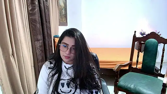 Snapshot of Charlotte_Richardson chatting on 05-29-26, 02:20 Charlotte Richardson online show from 05-29-26, 02:20