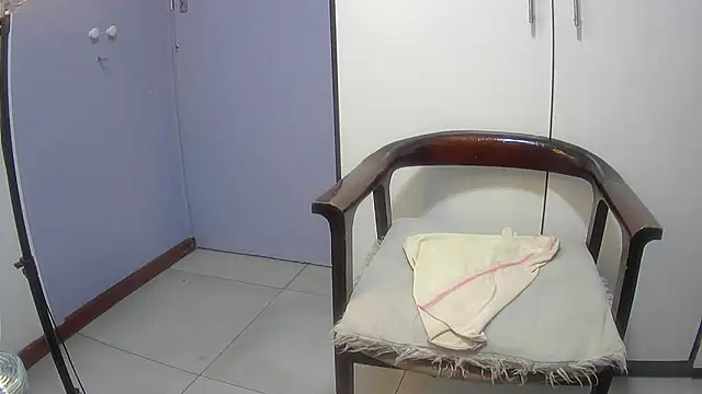 Pretty-C online show from 10-22-25, 11:32