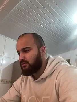 Snapshot of mayday2025m chatting on 10-10-25, 02:38 mayday2025m online show from 10-10-25, 02:38