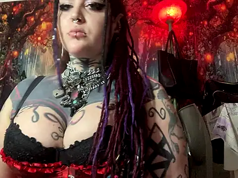 nyxvelon online show from 10-21-25, 08:42