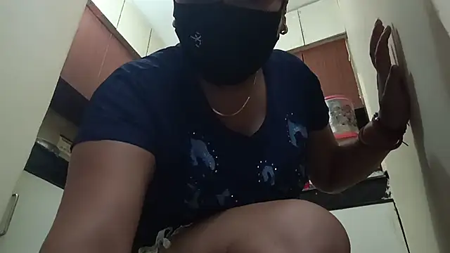 horny milf couple online show from 07-19-26, 04:54