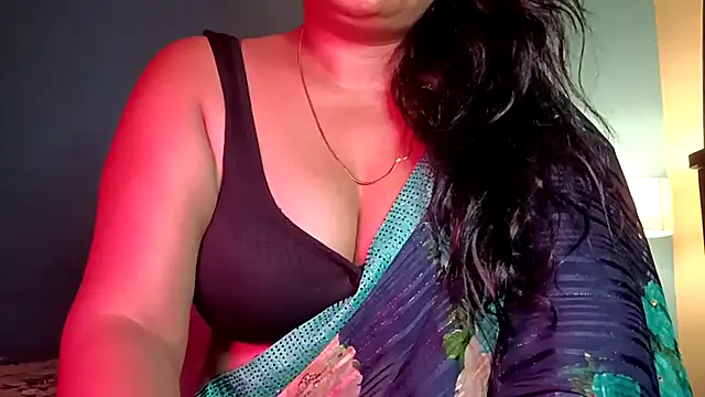 horny milf couple online show from 07-27-26, 04:19